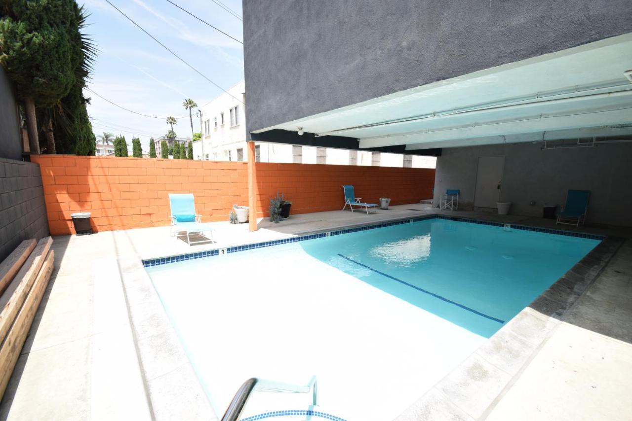 Hollywood Business Suites Los Angeles Exteriör bild
